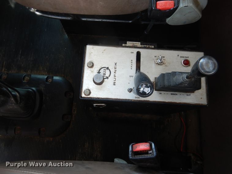 image for item DG8282 2008 Peterbilt 367  winch truck