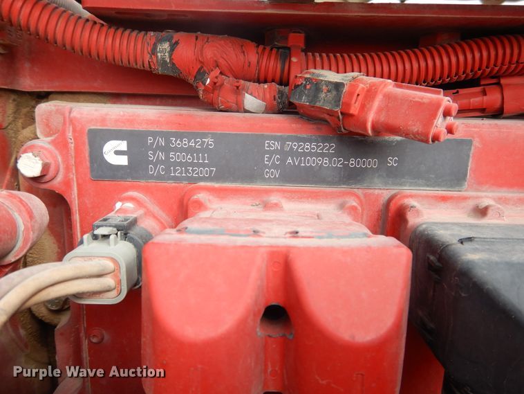 image for item DG8282 2008 Peterbilt 367  winch truck