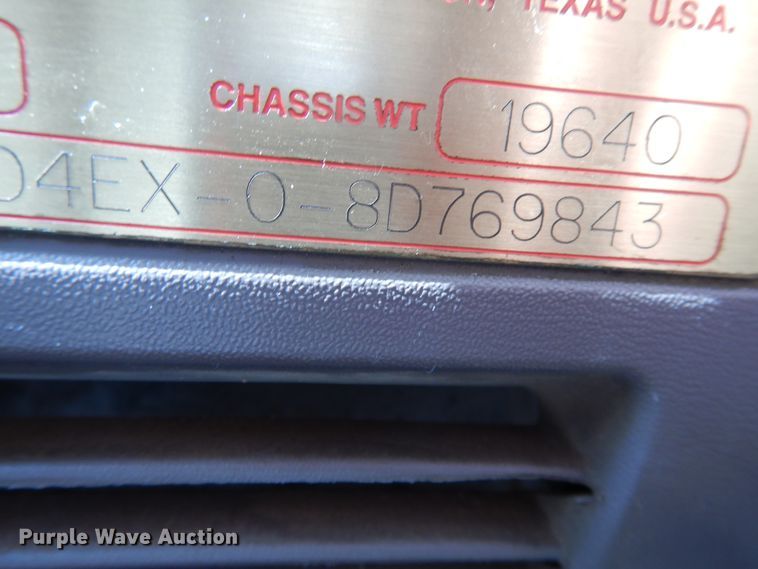 image for item DG8282 2008 Peterbilt 367  winch truck