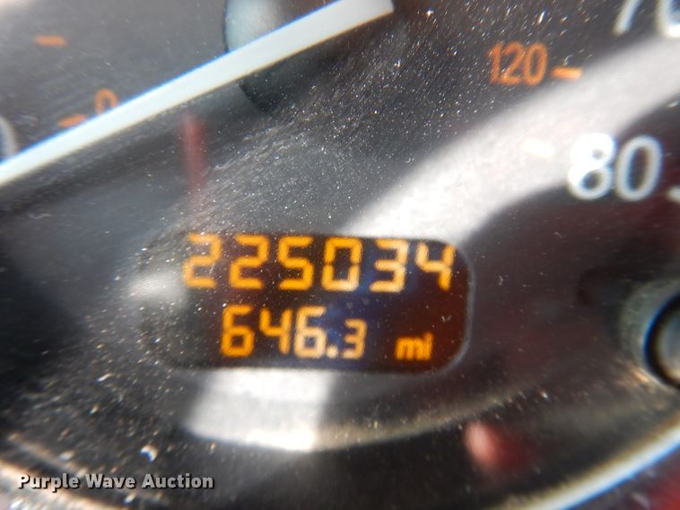 image for item DG8283 2013 Peterbilt 388  winch truck