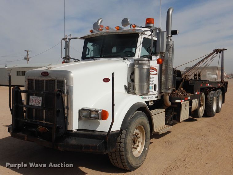 image for item DG8284 2006 Peterbilt 357  winch truck