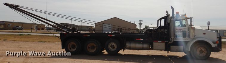image for item DG8284 2006 Peterbilt 357  winch truck