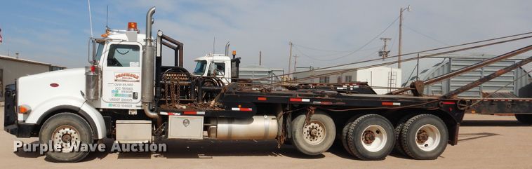 image for item DG8284 2006 Peterbilt 357  winch truck