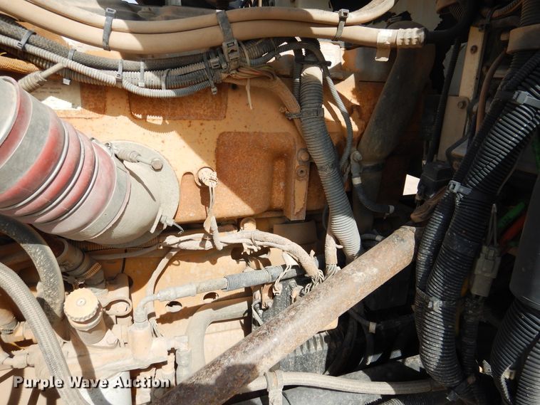 image for item DG8284 2006 Peterbilt 357  winch truck