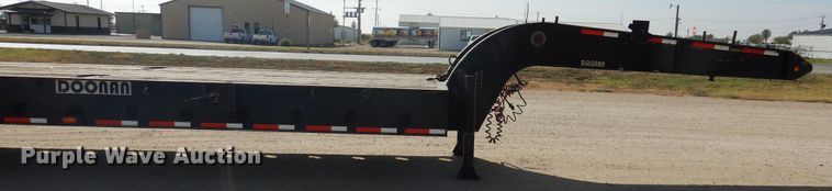 image for item DG8285 2013 Doonan oilfield trailer