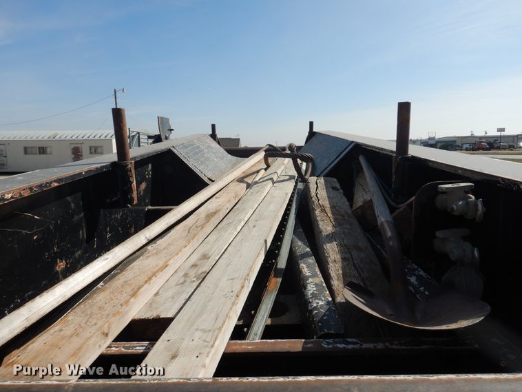 image for item DG8285 2013 Doonan oilfield trailer