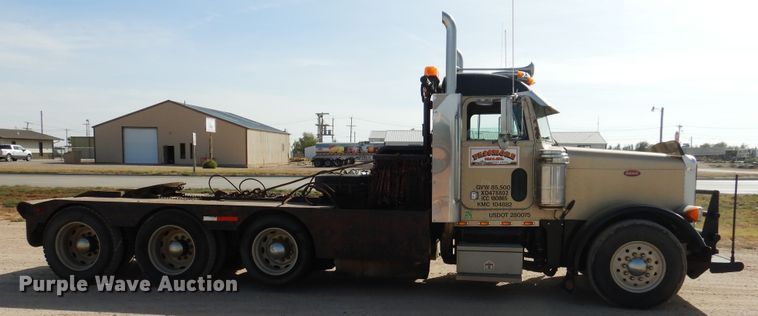 image for item DG8286 1999 Peterbilt 379  winch truck