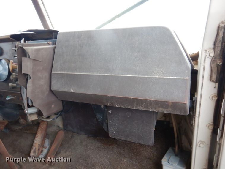 image for item DG8287 1968 Autocar winch truck