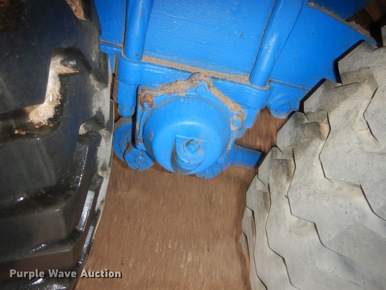 image for item DG8287 1968 Autocar winch truck