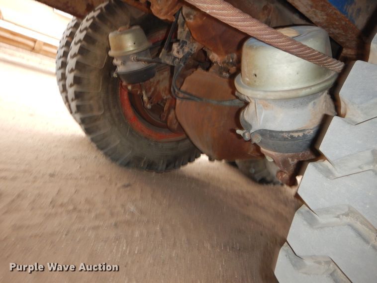 image for item DG8287 1968 Autocar winch truck