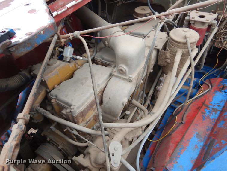image for item DG8287 1968 Autocar winch truck