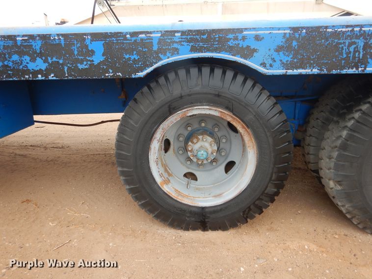 image for item DG8287 1968 Autocar winch truck