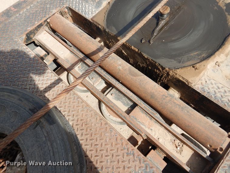 image for item DG8289 2006 Mack CH  winch truck