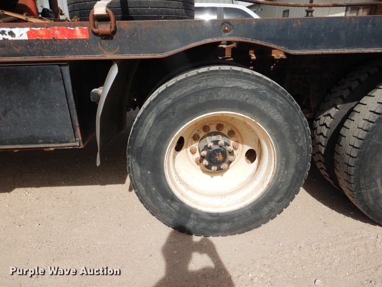 image for item DG8289 2006 Mack CH  winch truck