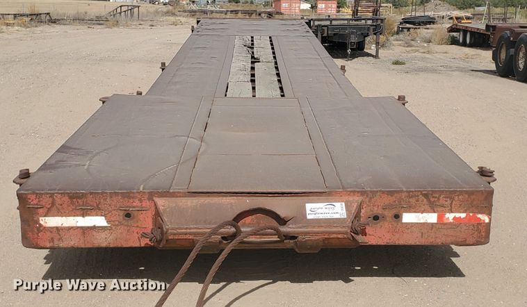 image for item DG8290 1981 Atoka 40D0L oilfield trailer