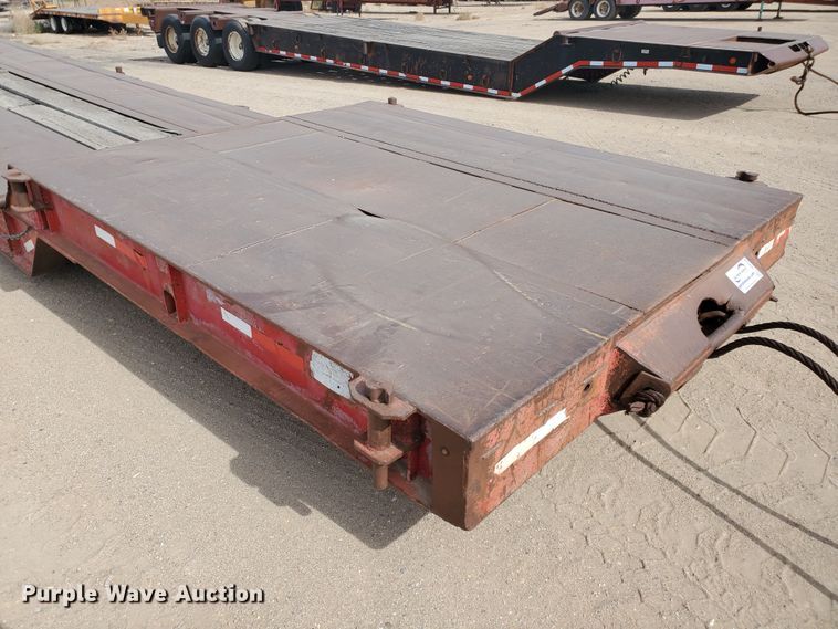 image for item DG8290 1981 Atoka 40D0L oilfield trailer