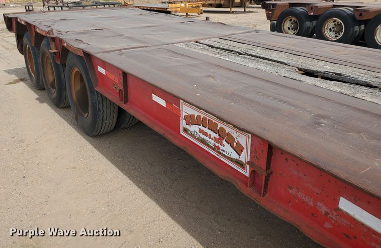 image for item DG8290 1981 Atoka 40D0L oilfield trailer
