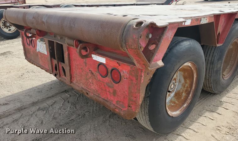 image for item DG8290 1981 Atoka 40D0L oilfield trailer