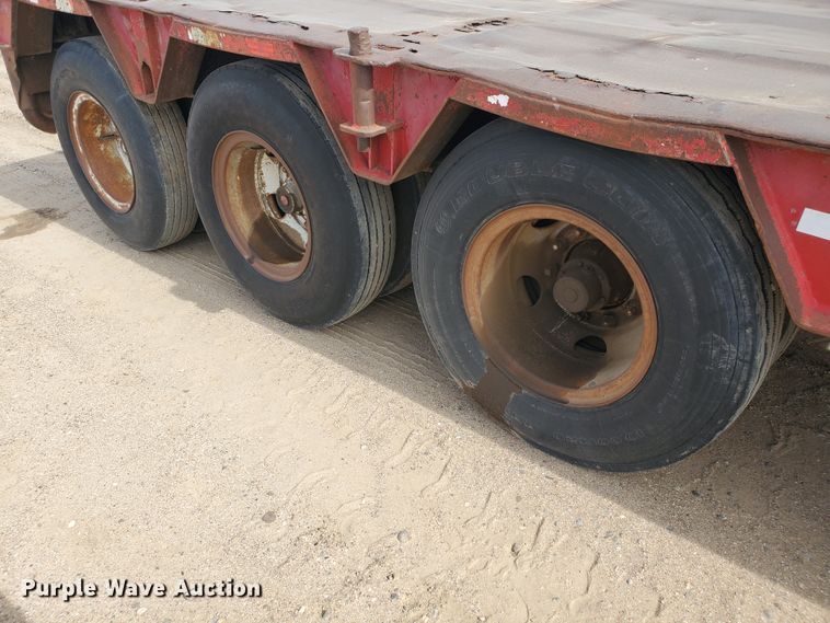 image for item DG8290 1981 Atoka 40D0L oilfield trailer