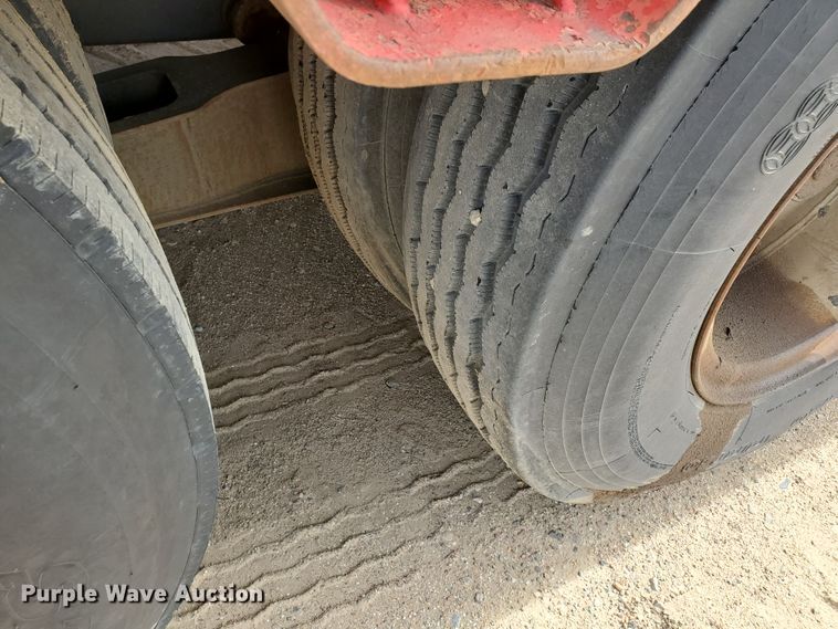 image for item DG8290 1981 Atoka 40D0L oilfield trailer