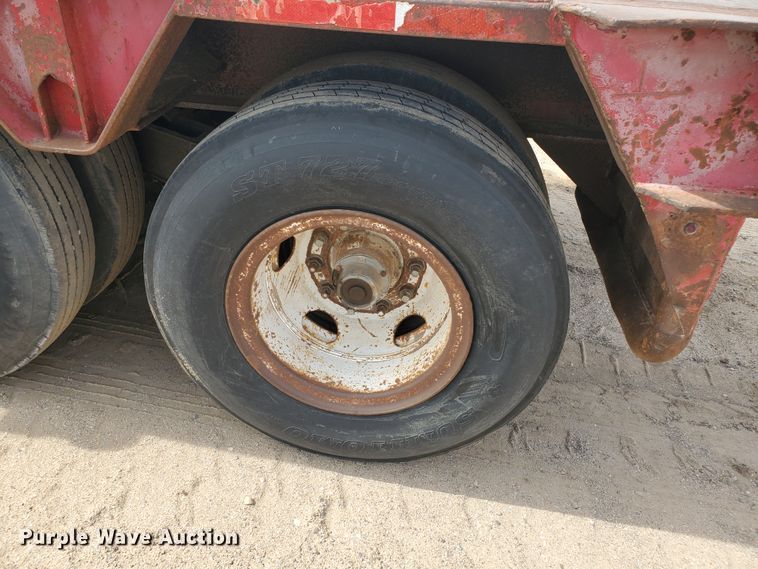 image for item DG8290 1981 Atoka 40D0L oilfield trailer