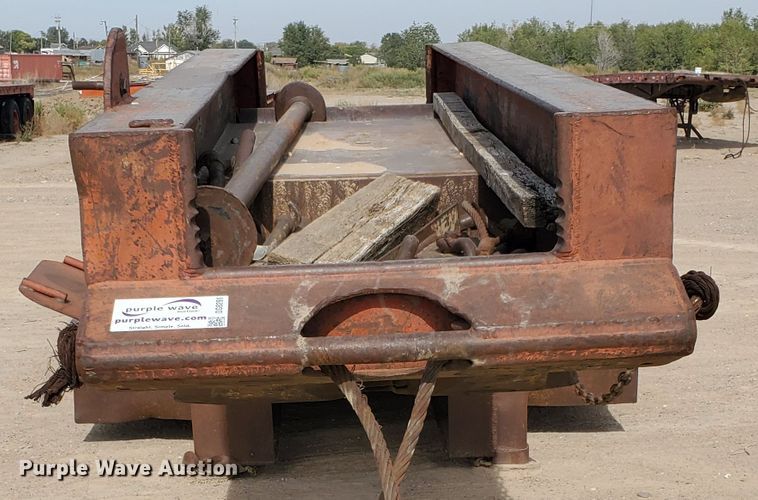 image for item DG8291 1984 Atoka 320FL50 oilfield trailer