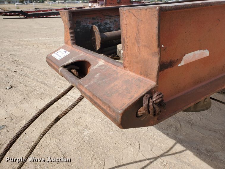 image for item DG8291 1984 Atoka 320FL50 oilfield trailer