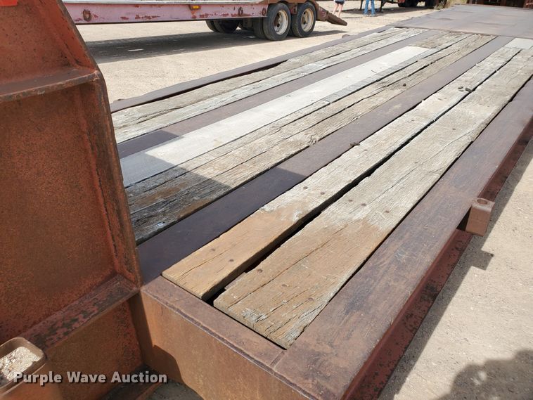 image for item DG8291 1984 Atoka 320FL50 oilfield trailer