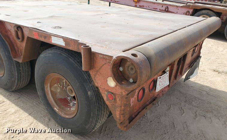 image for item DG8291 1984 Atoka 320FL50 oilfield trailer