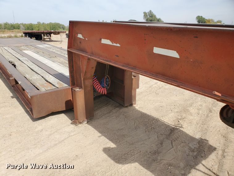 image for item DG8291 1984 Atoka 320FL50 oilfield trailer