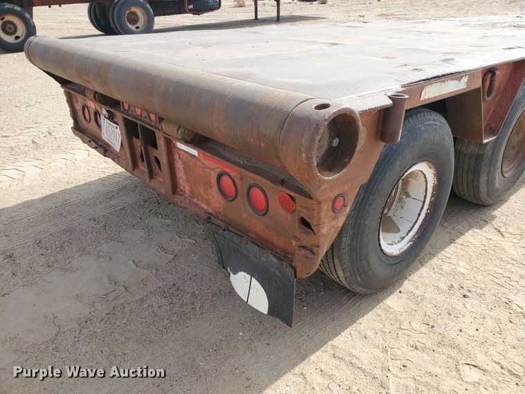 image for item DG8291 1984 Atoka 320FL50 oilfield trailer