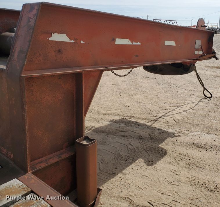 image for item DG8291 1984 Atoka 320FL50 oilfield trailer