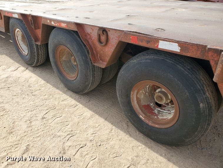 image for item DG8291 1984 Atoka 320FL50 oilfield trailer