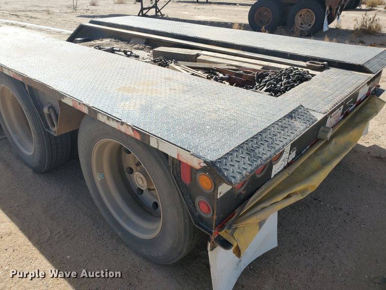 image for item DG8292 2006 Eager Beaver 50GSL lowboy equipment trailer