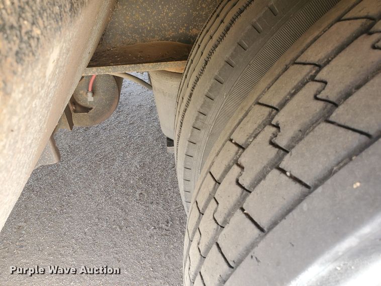 image for item DG8292 2006 Eager Beaver 50GSL lowboy equipment trailer