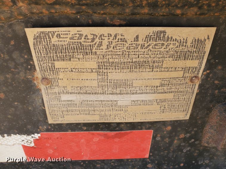 image for item DG8292 2006 Eager Beaver 50GSL lowboy equipment trailer