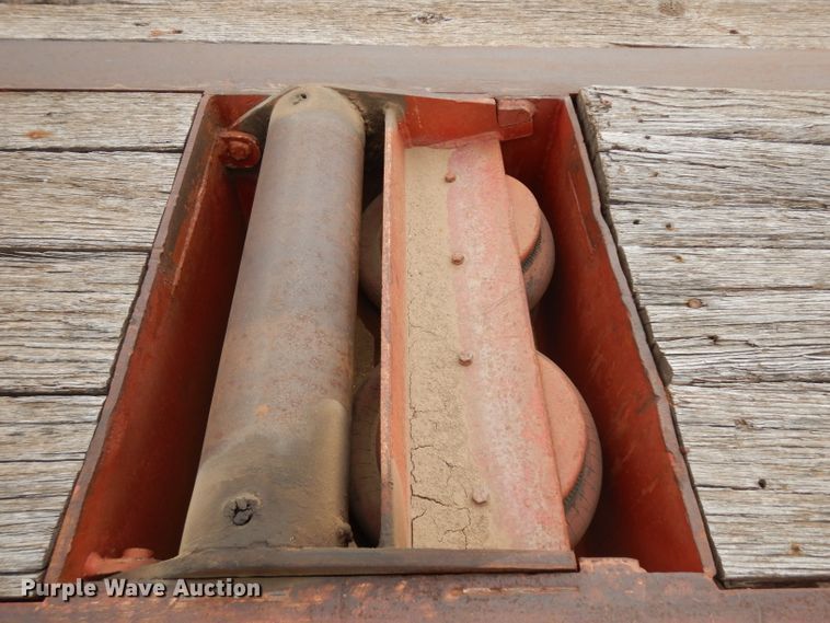 image for item DG8293 1986 Talbert OFD oilfield trailer