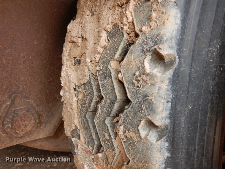 image for item DG8293 1986 Talbert OFD oilfield trailer