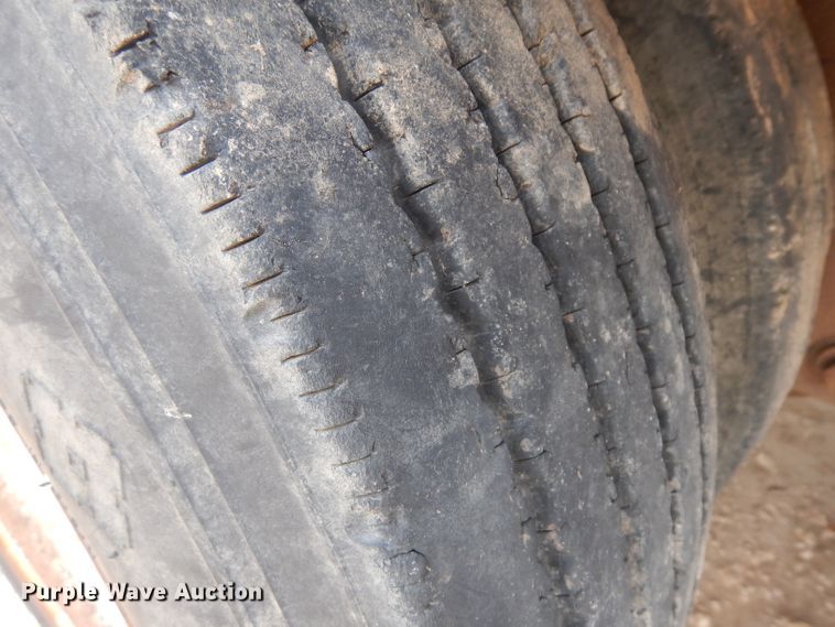 image for item DG8293 1986 Talbert OFD oilfield trailer