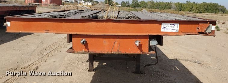 image for item DG8295 1981 Tech DDF50T drop deck trailer