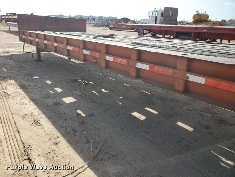 image for item DG8295 1981 Tech DDF50T drop deck trailer