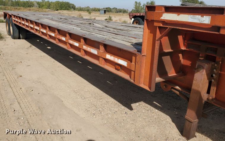 image for item DG8295 1981 Tech DDF50T drop deck trailer