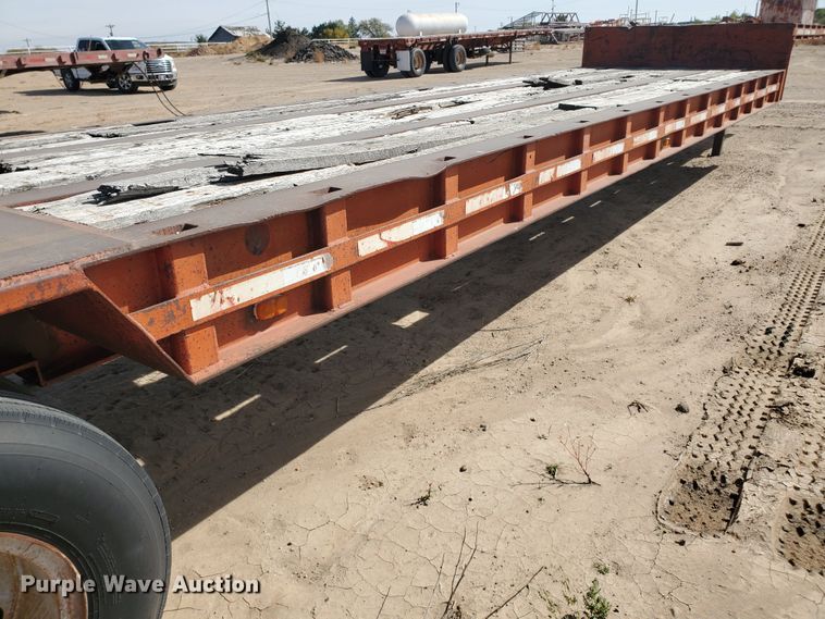 image for item DG8295 1981 Tech DDF50T drop deck trailer