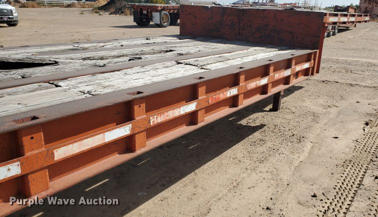 image for item DG8295 1981 Tech DDF50T drop deck trailer