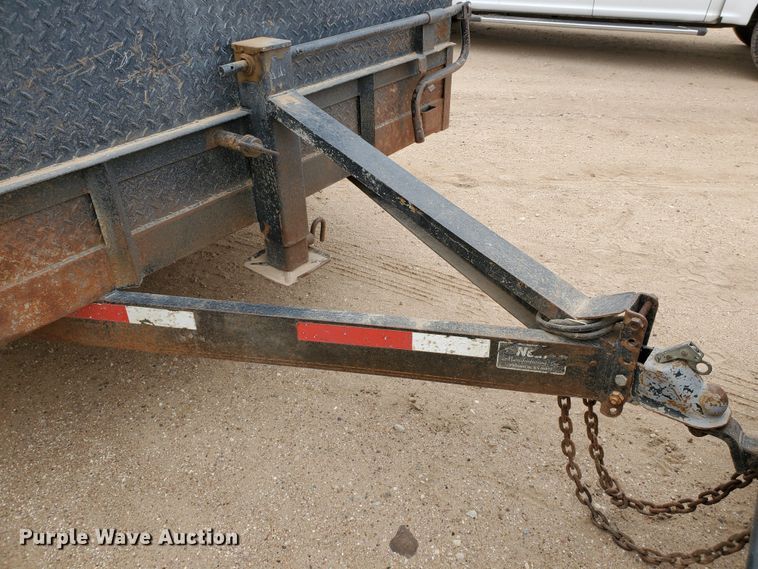 image for item DG8307 2000 Neil utility trailer with pressure washer