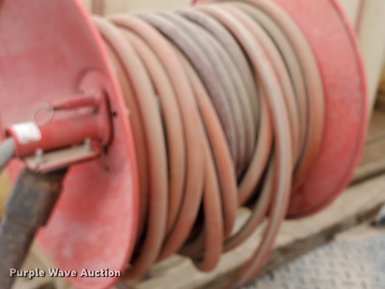 image for item DG8307 2000 Neil utility trailer with pressure washer