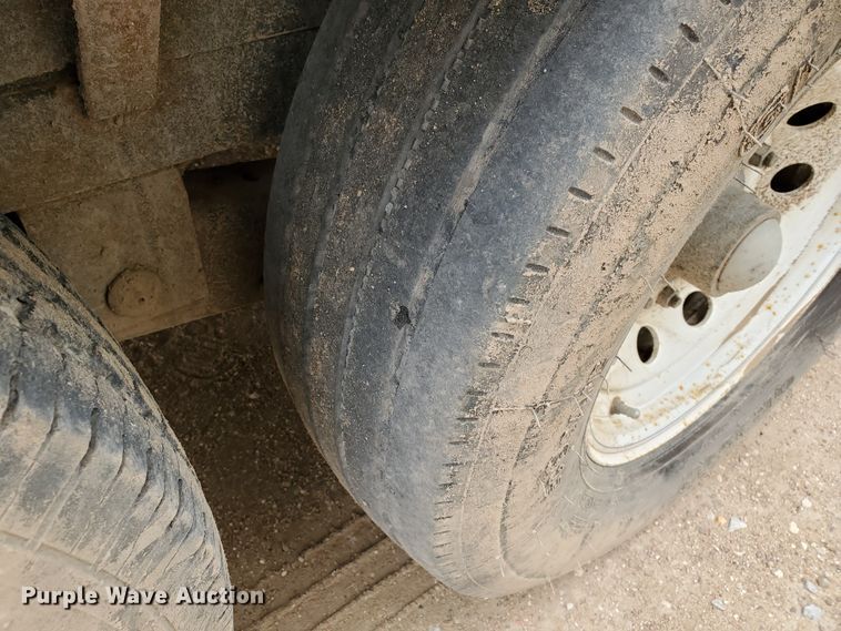 image for item DG8307 2000 Neil utility trailer with pressure washer