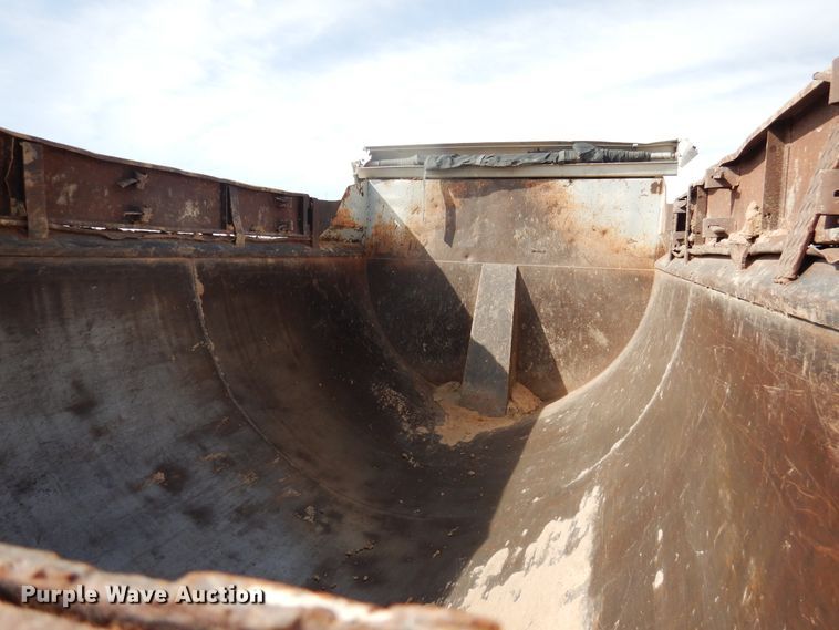 image for item DG8308 1992 Kenworth T600  dump truck