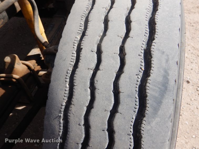 image for item DG8308 1992 Kenworth T600  dump truck