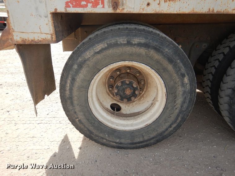 image for item DG8308 1992 Kenworth T600  dump truck